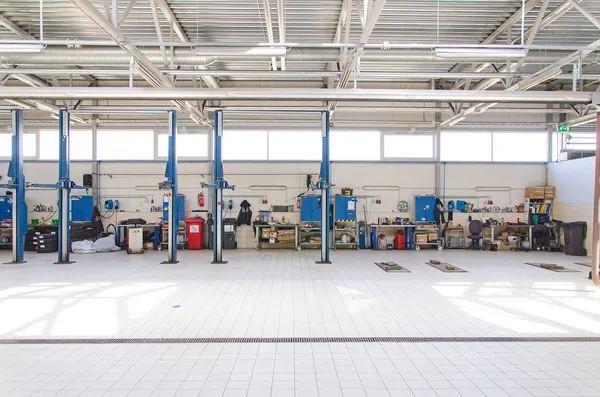 THE X CORP ATELIER GARAGE